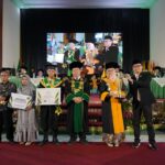 Lulusan Teknik Informatika Raih Anugerah Adhi Djati Utama pada Wisuda ke-100 UIN Bandung