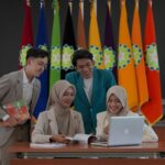 Kelas Menulis, Pengalaman Praktis dan Pengetahuan Bersama