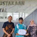 Prodi Ekonomi Syariah UIN Bandung Serahkan Sertifikat Juleha di Cibiru Wetan