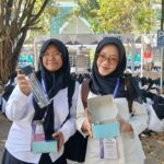 Distribusi Snack, Tumbler, dan Buku Panduan Warnai Hari Pertama PBAK 2026