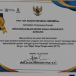 Atas Kepatuhan Anggaran dan Opini WTP, UIN Sunan Gunung Djati Bandung Terima Penghargaan dari Menag